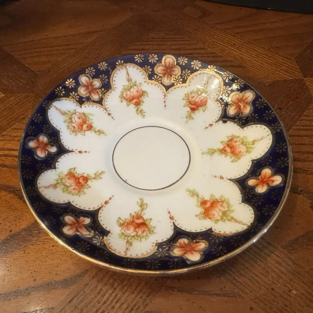 Set Of 8 Vtg Royal Albert Crown China Imari Style 4692 Cobalt Blue Cup & Saucer